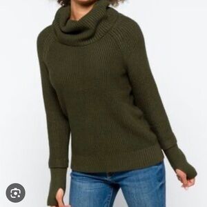 Market & Spruce Dark Green Cowl Neck Sweater